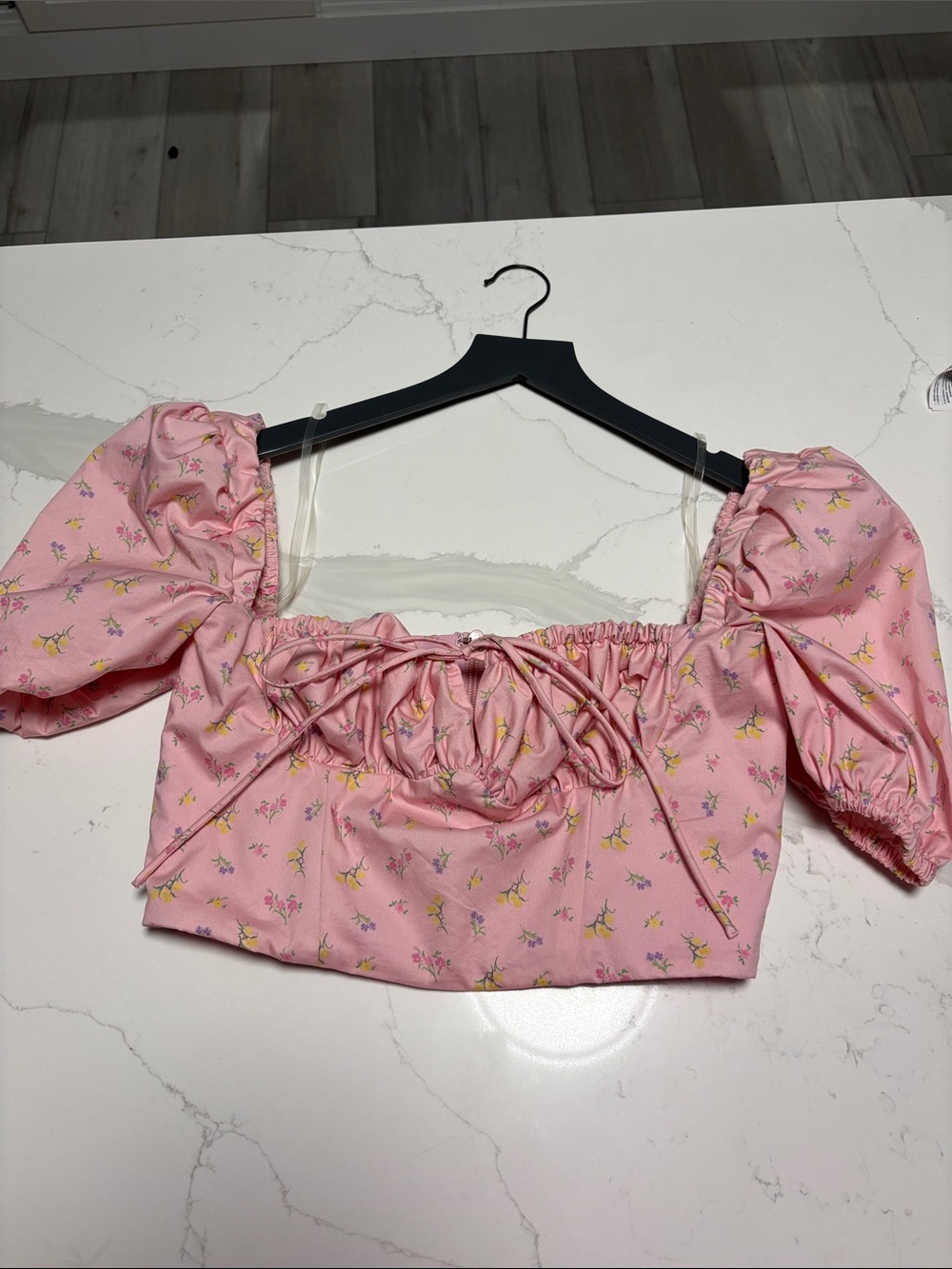 House of CB Pink Floral Puff-Sleeve Crop Top